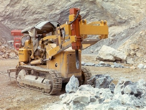 Discontinued Hammers