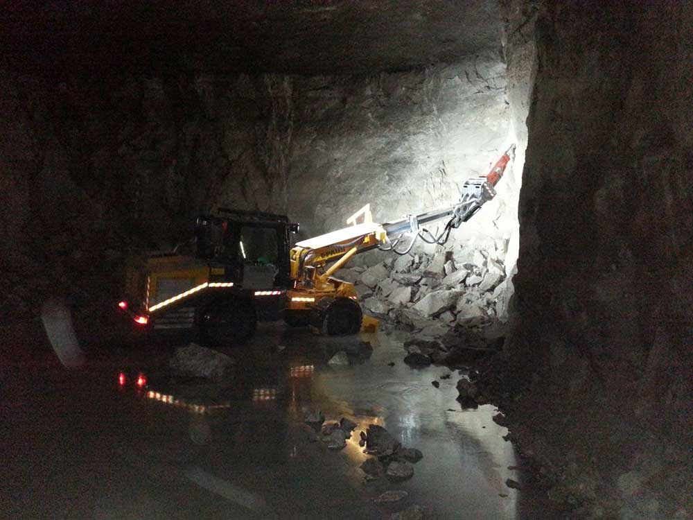 853 S8