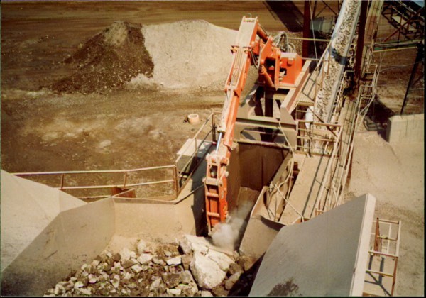 B600