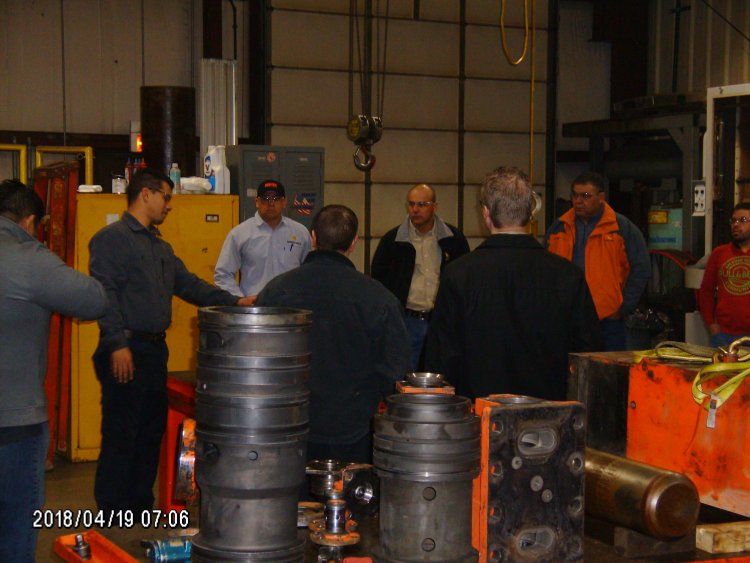 Carlos and Don (SG Morris) teaching gearbox repair